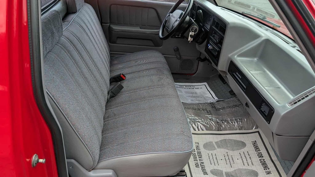 1995 Dodge Dakota Image 13