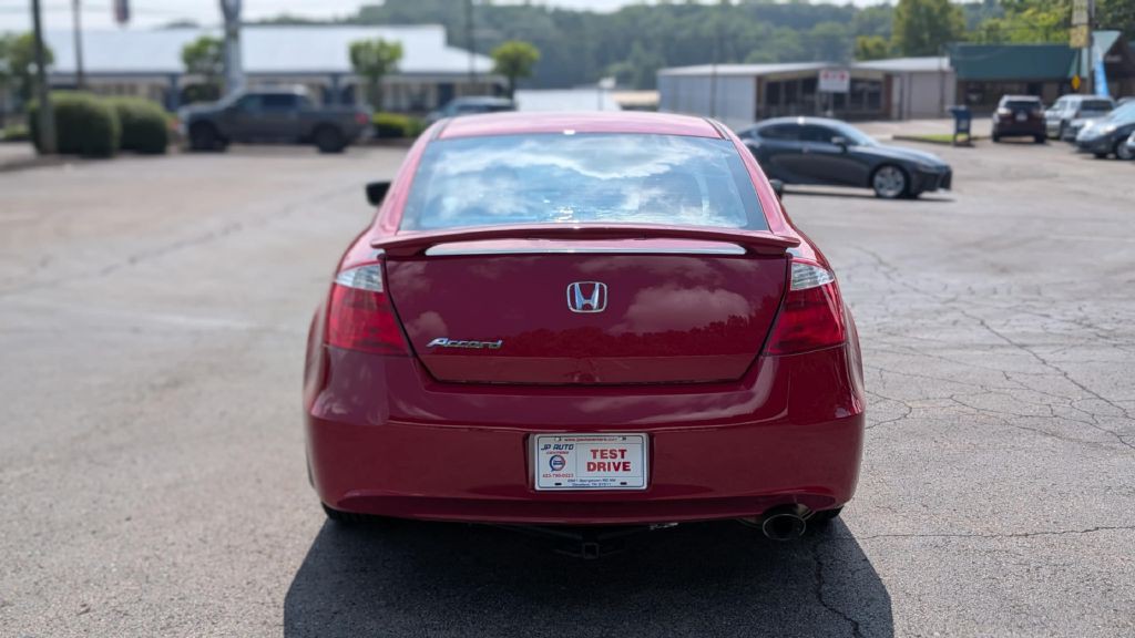 2010 Honda Accord Image 6