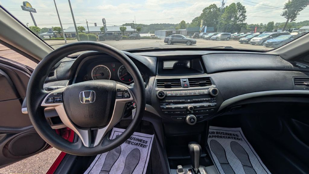 2010 Honda Accord Image 8