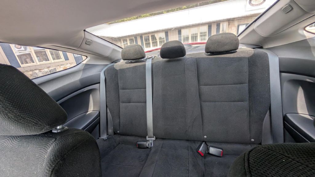 2010 Honda Accord Image 9