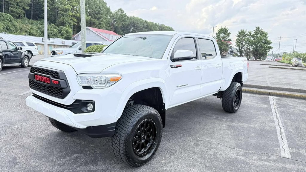 2023 Toyota Tacoma Image 1