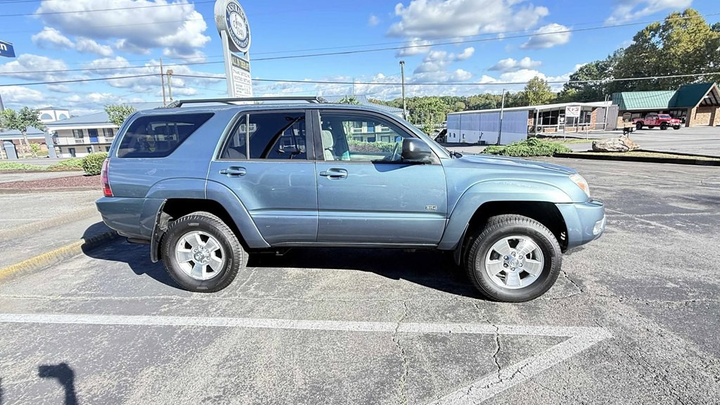 2005 Toyota 4Runner Image 3
