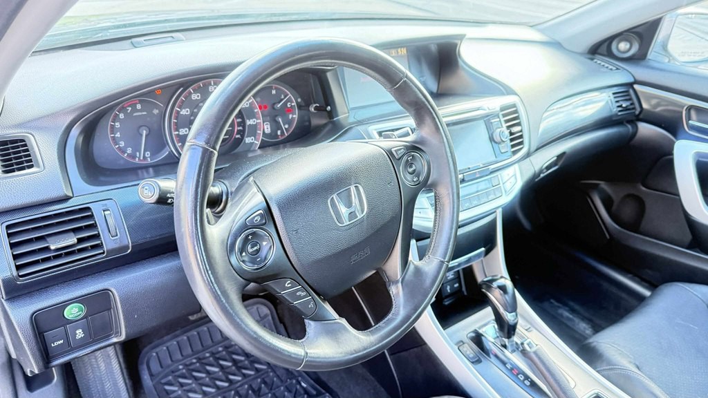 2013 Honda Accord Image 8