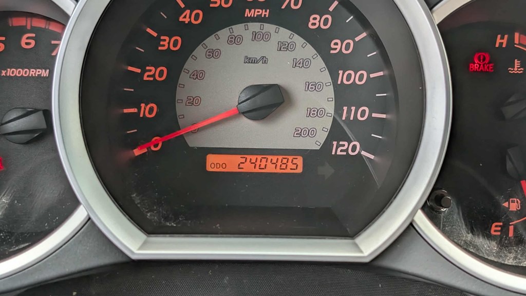 2005 Toyota Tacoma Image 12