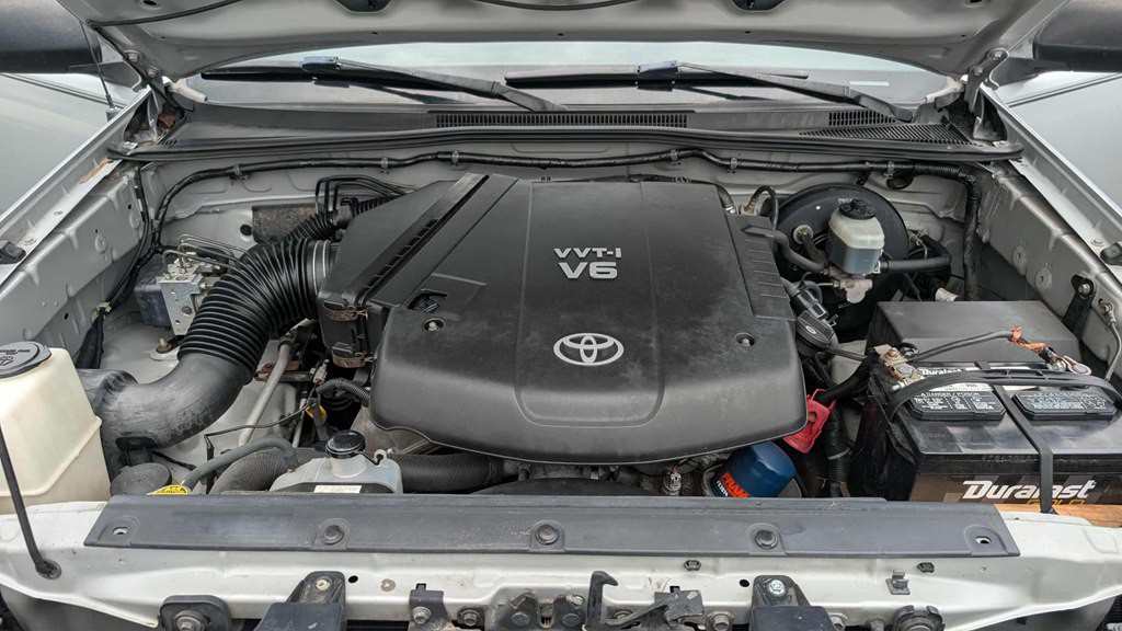 2005 Toyota Tacoma Image 15
