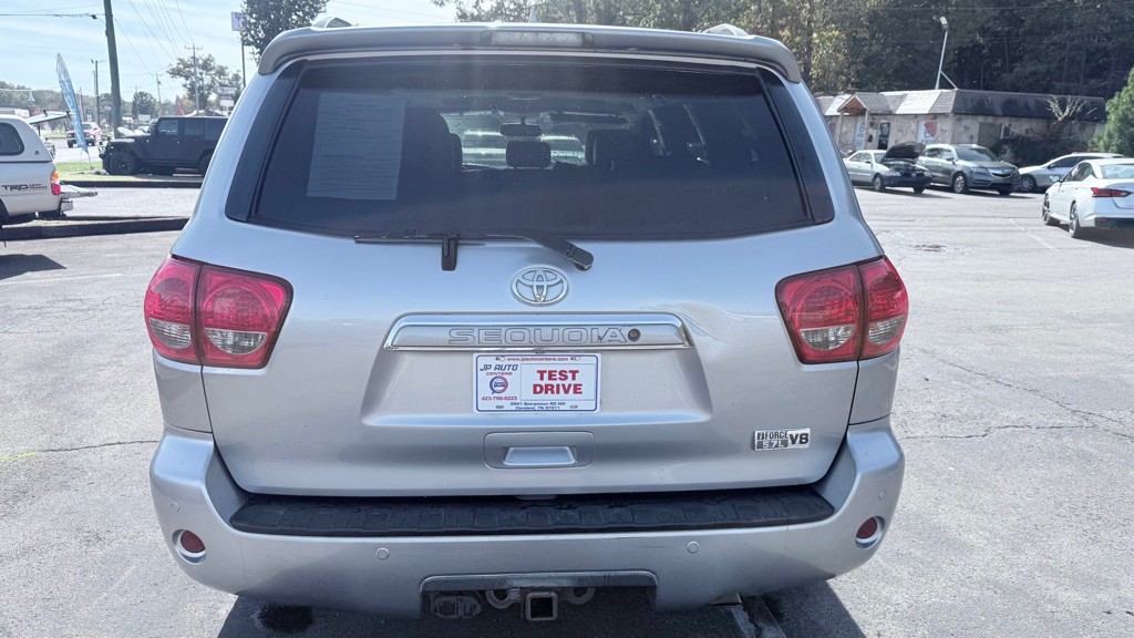 2013 Toyota Sequoia Image 6