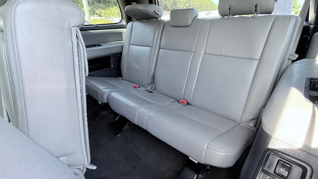 2013 Toyota Sequoia Image 13