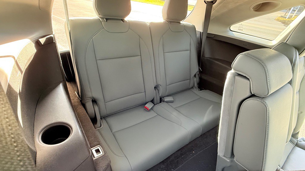 2015 Acura MDX Image 16