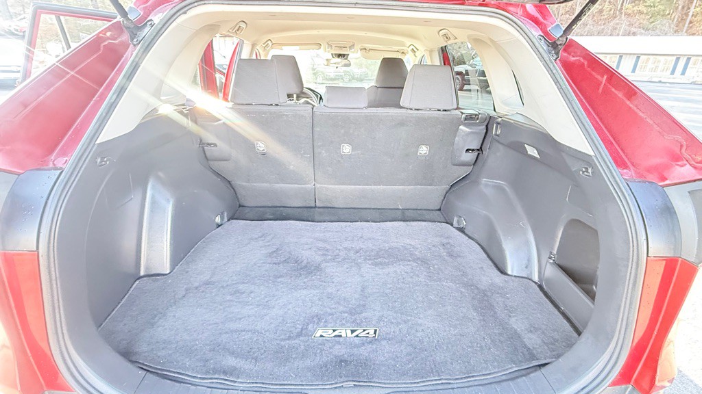 2019 Toyota Rav4 Image 13