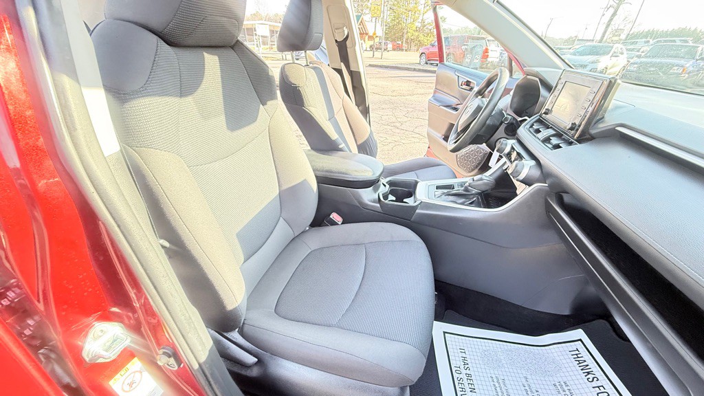 2019 Toyota Rav4 Image 15