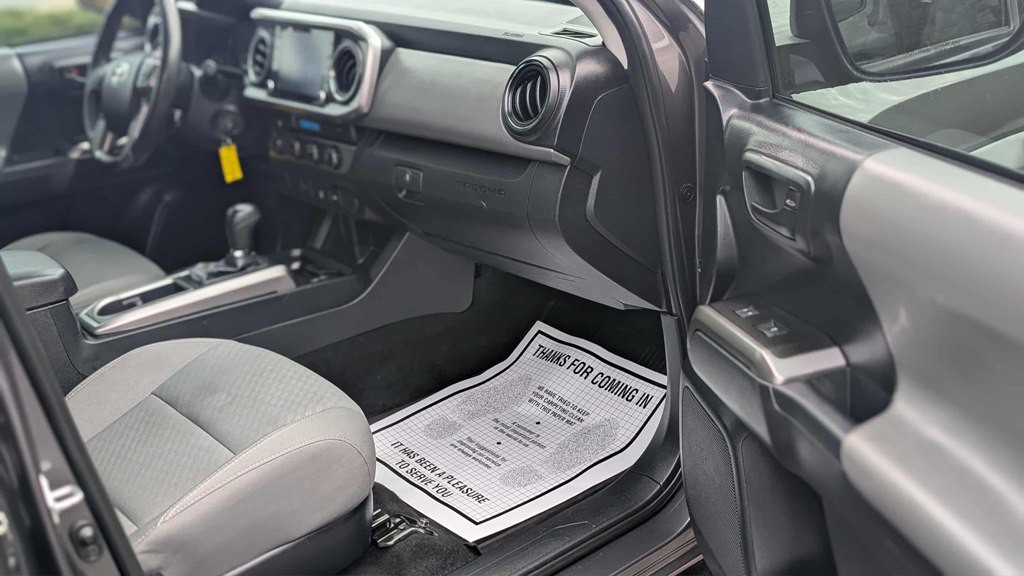 2021 Toyota Tacoma Image 14