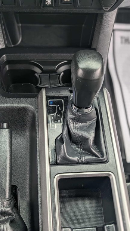 2021 Toyota Tacoma Image 17