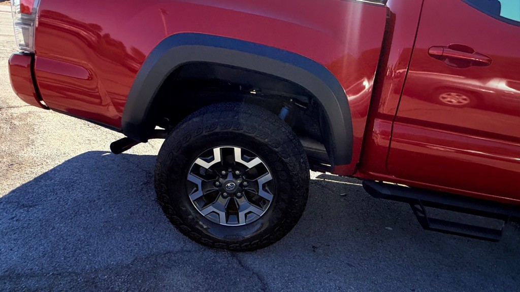 2022 Toyota Tacoma Image 24