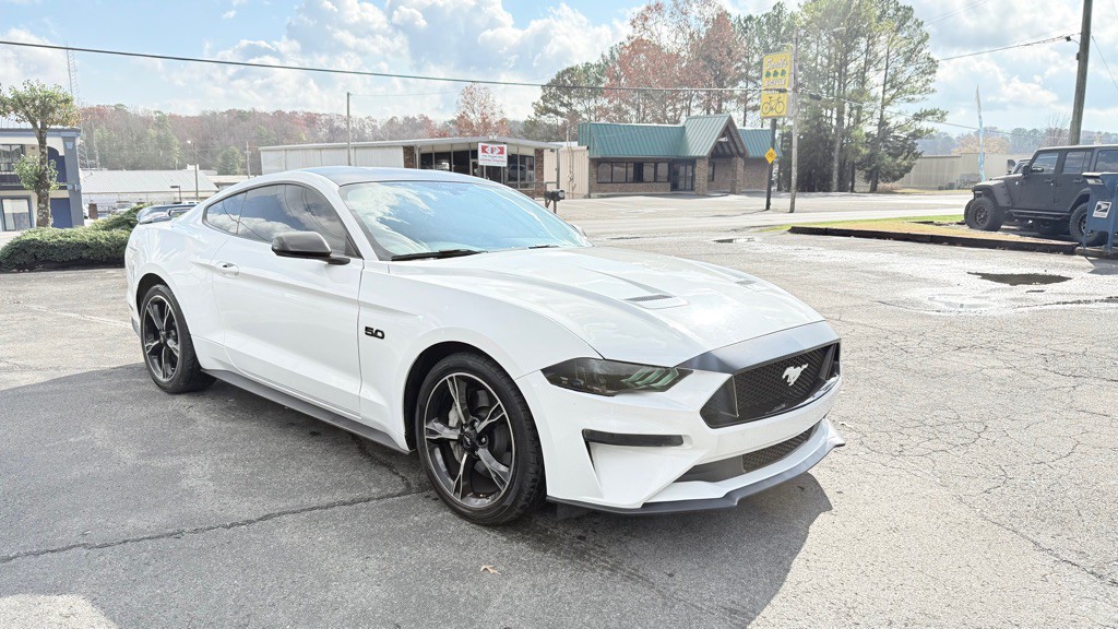 2019 Ford Mustang Image 4
