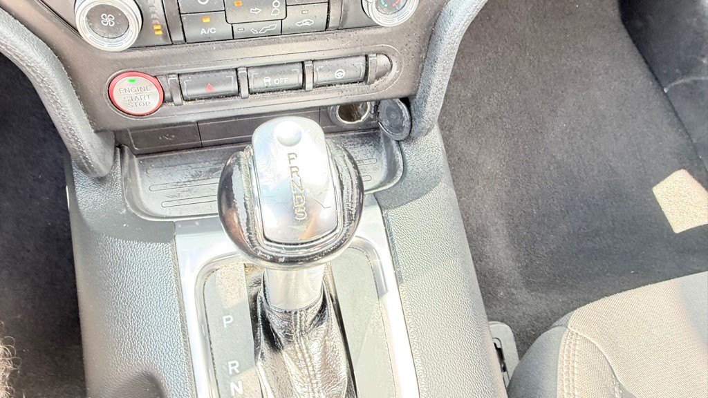 2019 Ford Mustang Image 20