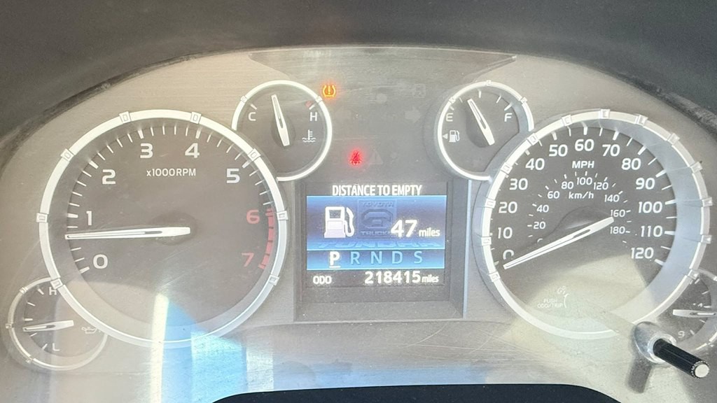 2014 Toyota Tundra Image 16