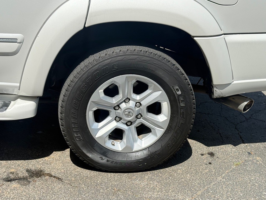 2006 Toyota Sequoia Image 10