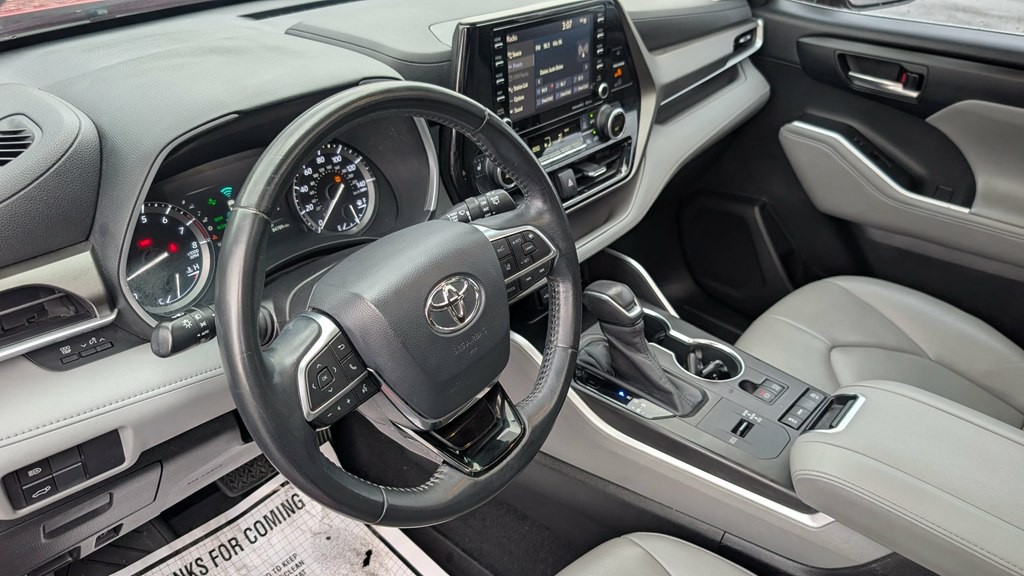 2020 Toyota Highlander Image 9