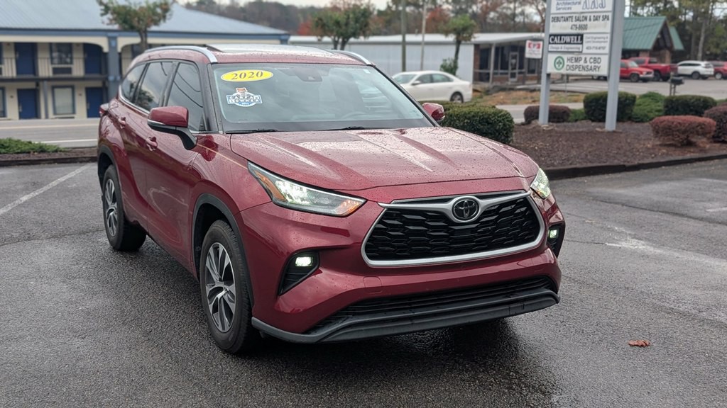 2020 Toyota Highlander Image 1