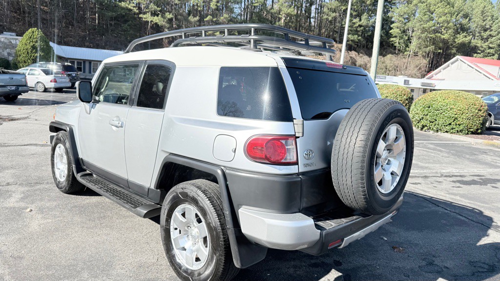 2007 Toyota FJ Cruiser Image 8
