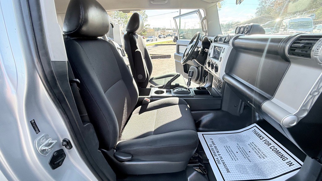 2007 Toyota FJ Cruiser Image 16