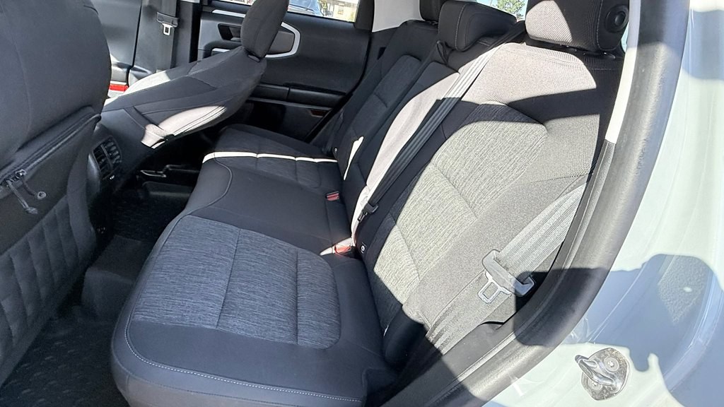 2021 Ford Bronco Image 18