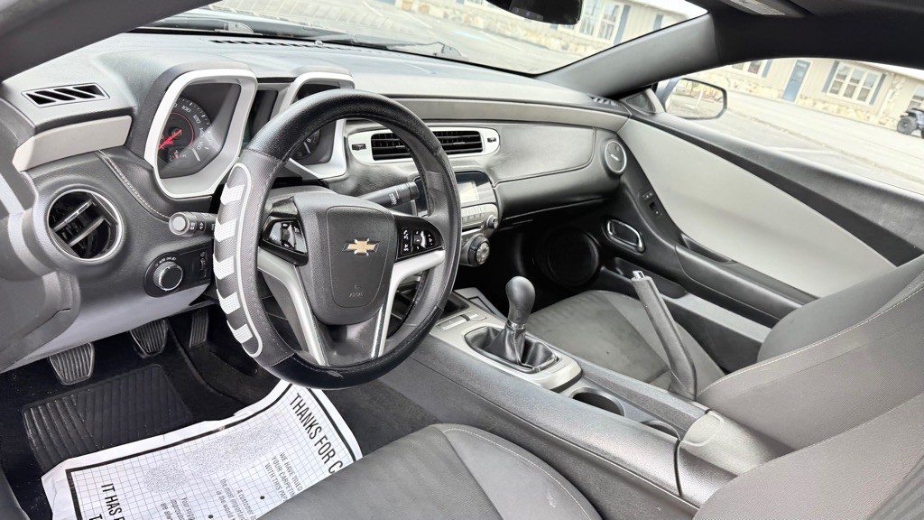 2014 Chevrolet Camaro Image 11