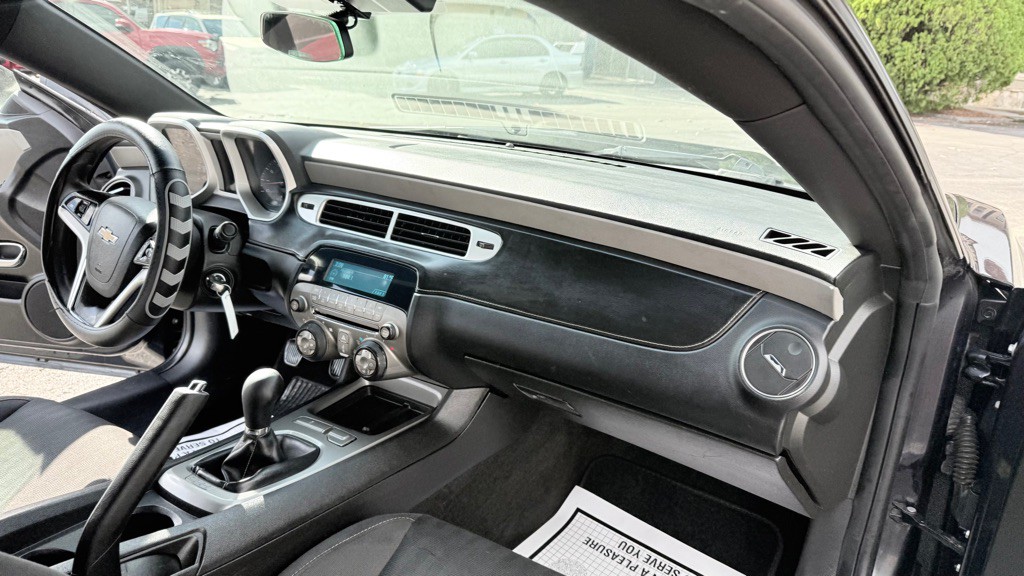 2014 Chevrolet Camaro Image 13