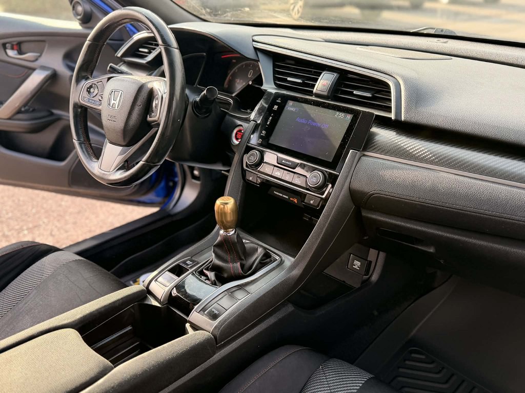 2018 Honda Civic Image 9