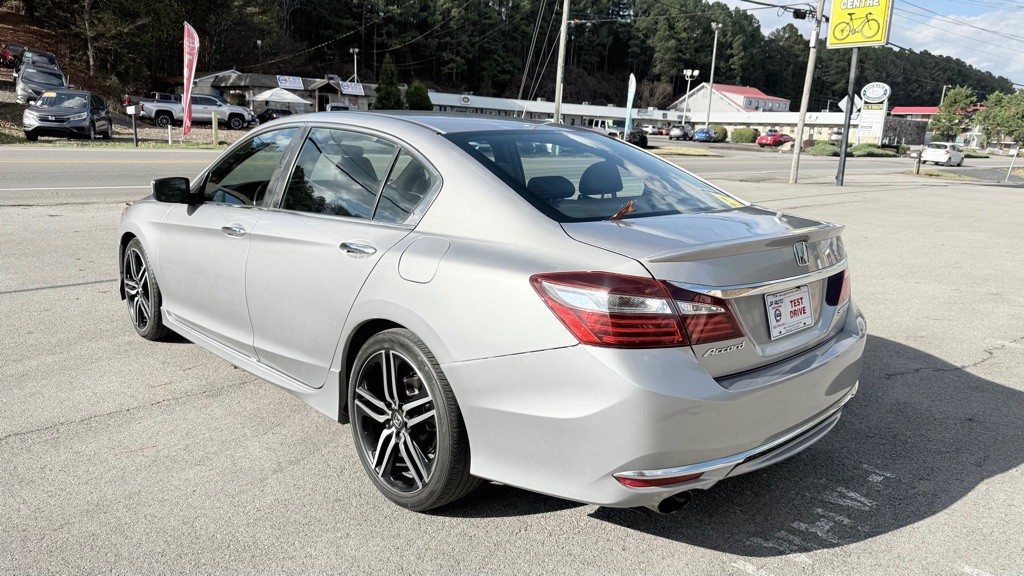 2016 Honda Accord Image 6