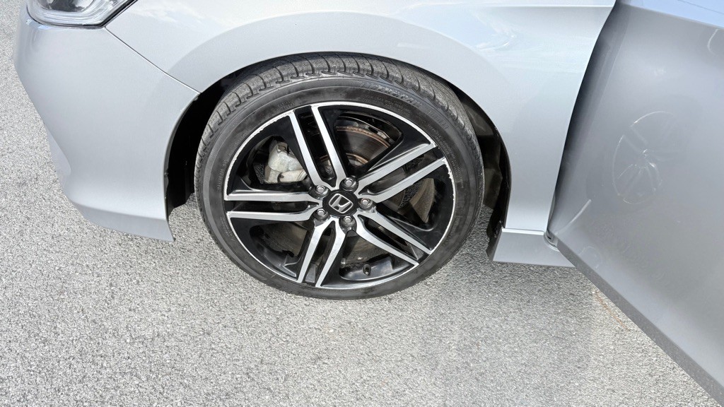 2016 Honda Accord Image 24