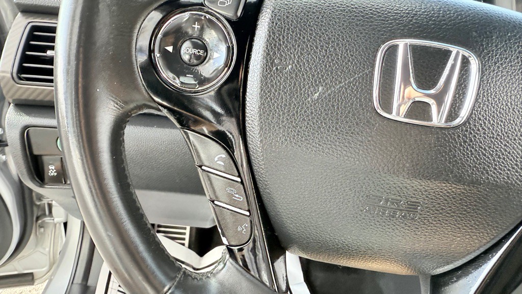 2016 Honda Accord Image 26