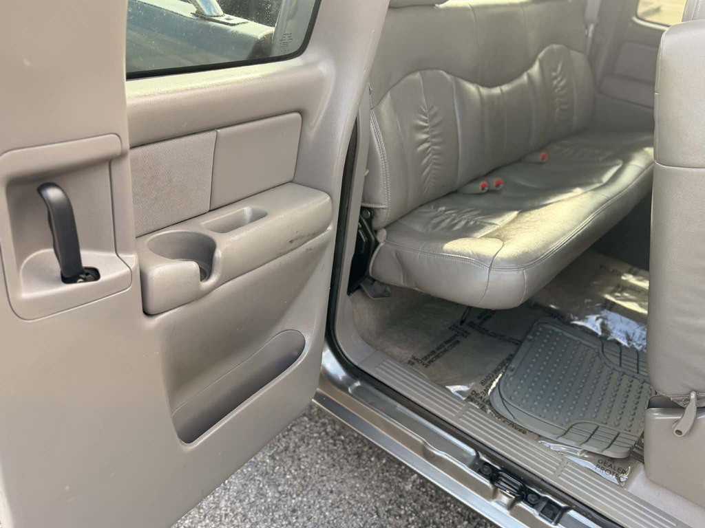 1999 Chevrolet Silverado 1500 Image 14