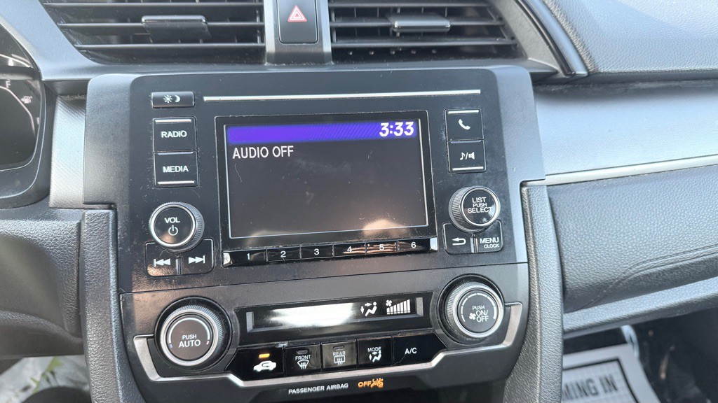 2017 Honda Civic Image 15