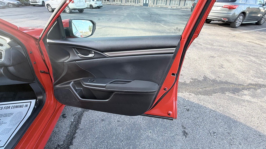 2017 Honda Civic Image 26