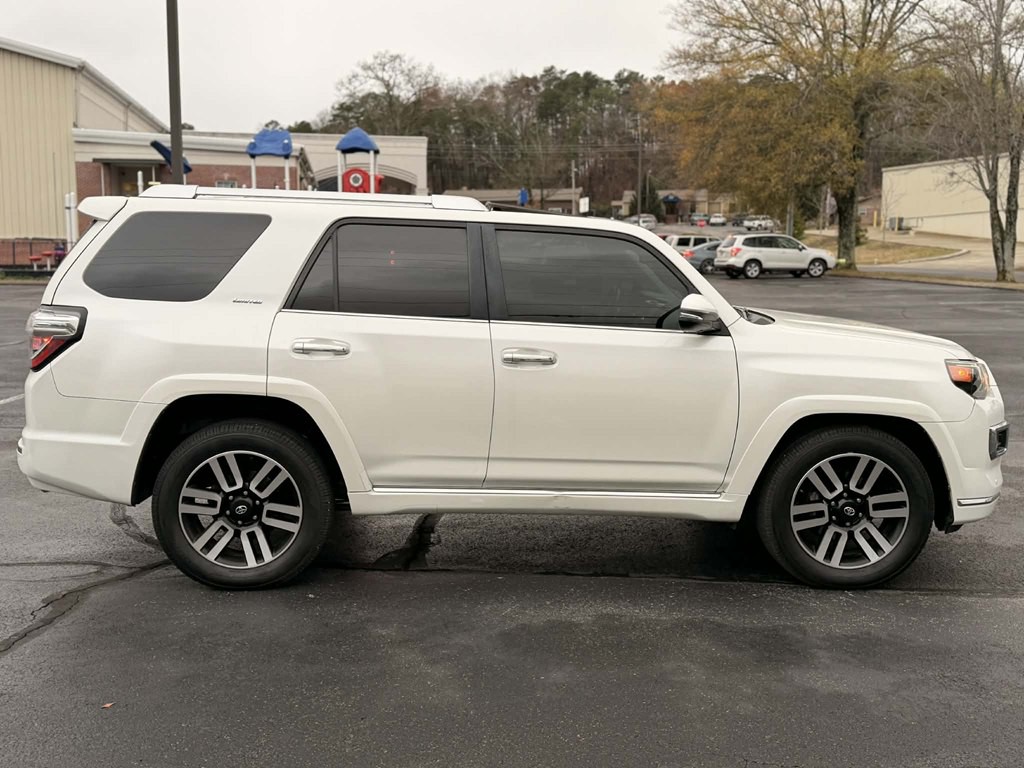 2016 Toyota 4Runner Image 4