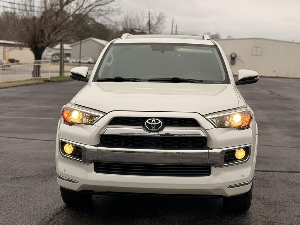 2016 Toyota 4Runner Image 3