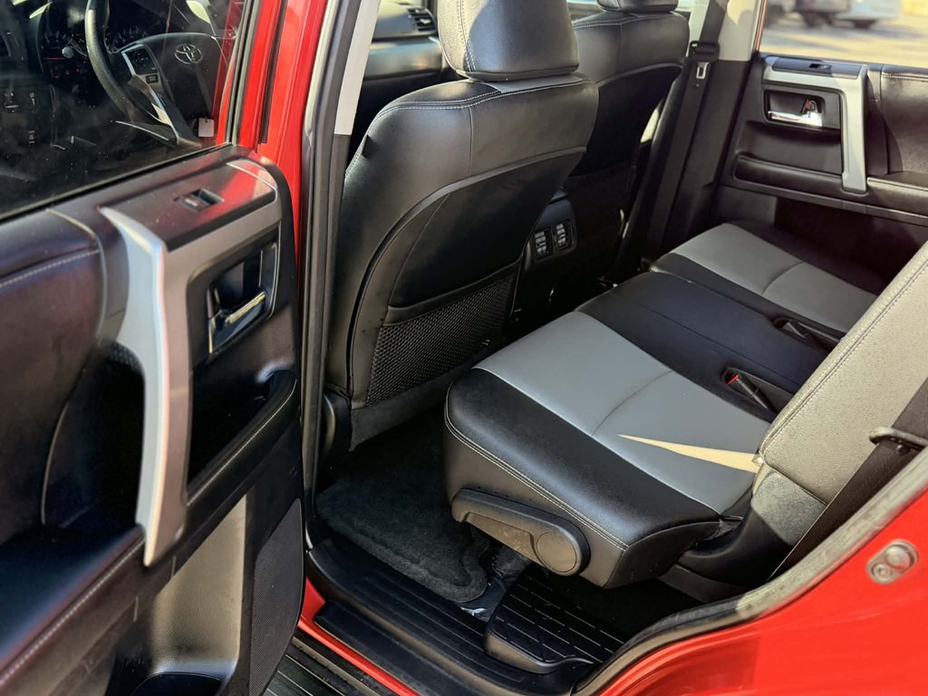 2015 Toyota 4Runner Image 15