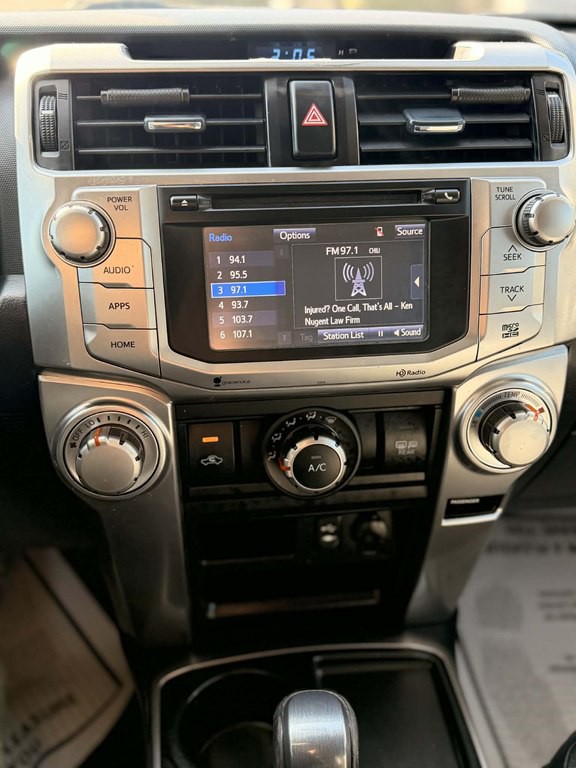 2015 Toyota 4Runner Image 10