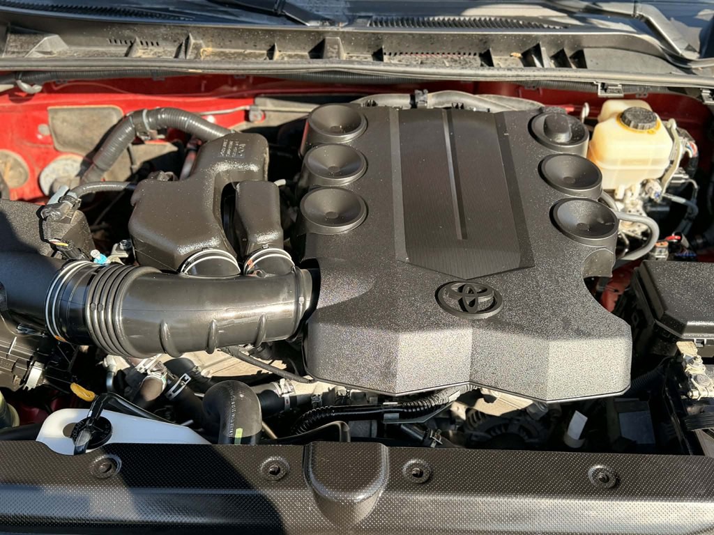 2015 Toyota 4Runner Image 18