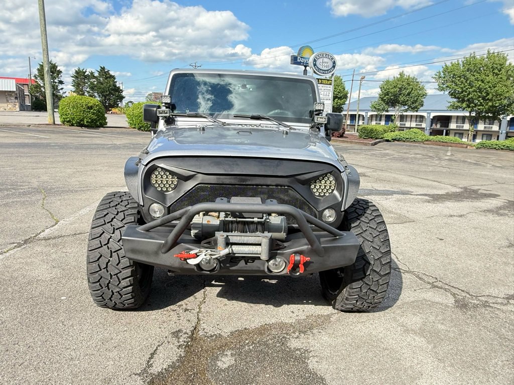 2018 Jeep Wrangler Unlimited Image 2