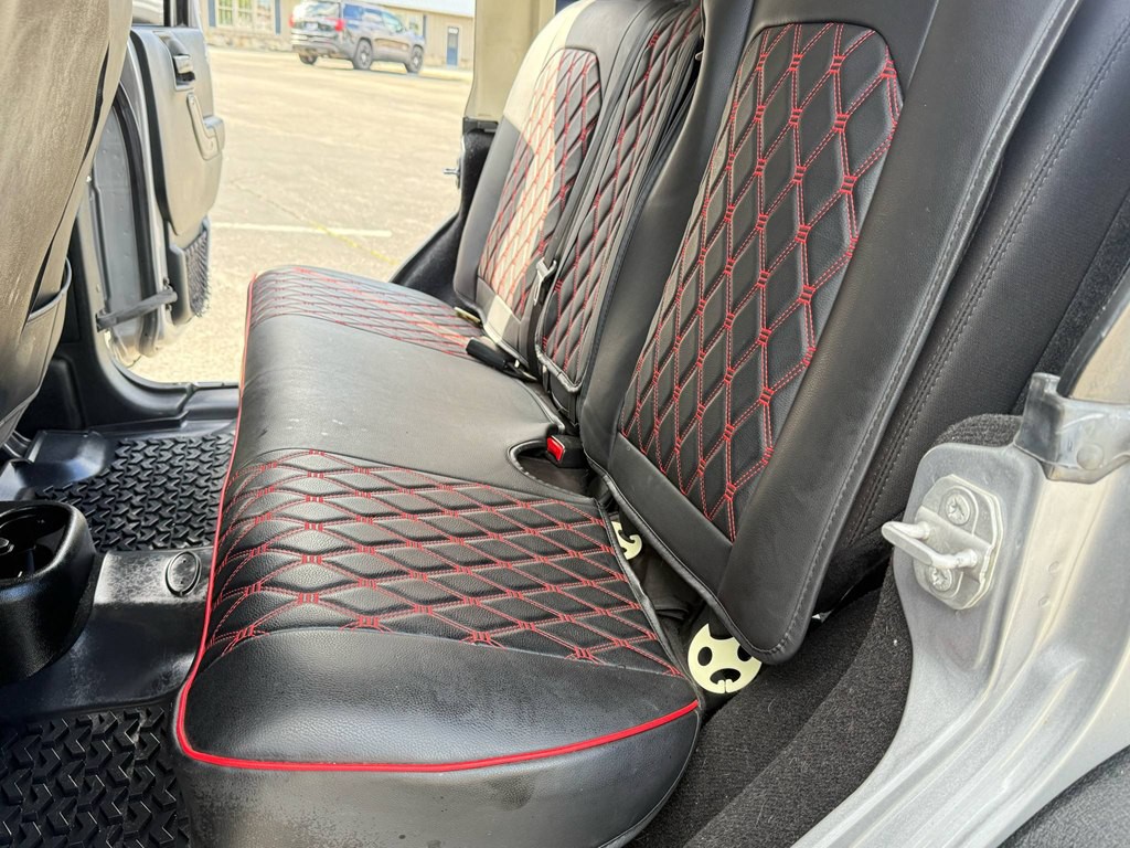 2018 Jeep Wrangler Unlimited Image 9