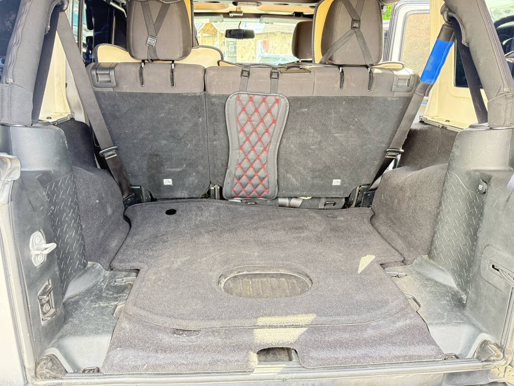 2018 Jeep Wrangler Unlimited Image 17