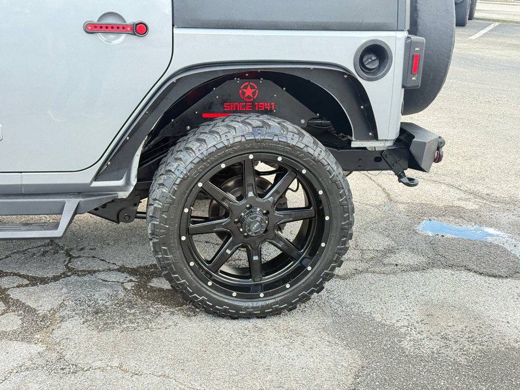 2018 Jeep Wrangler Unlimited Image 32