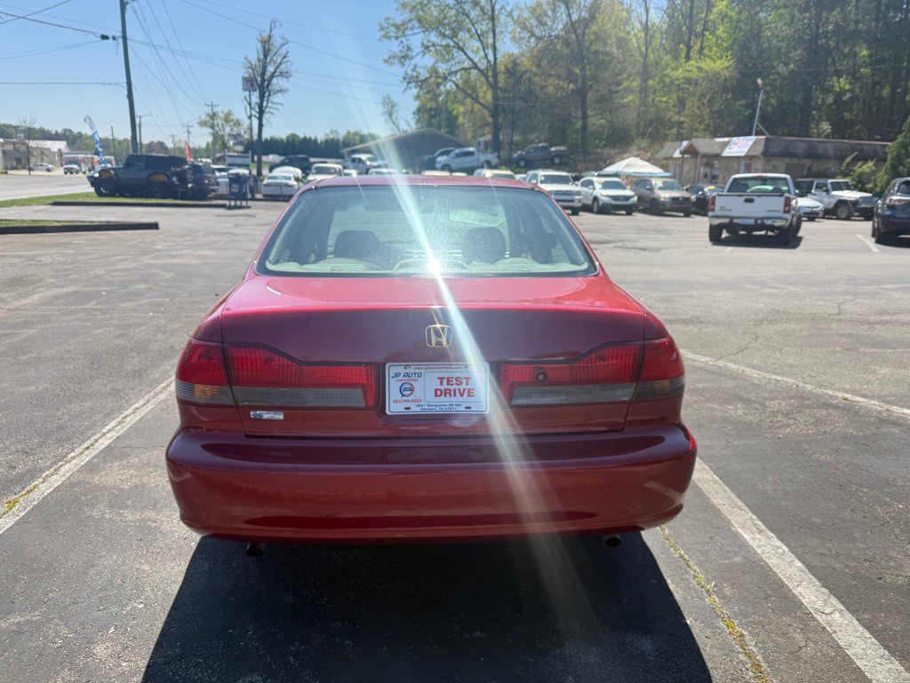 2002 Honda Accord Image 4