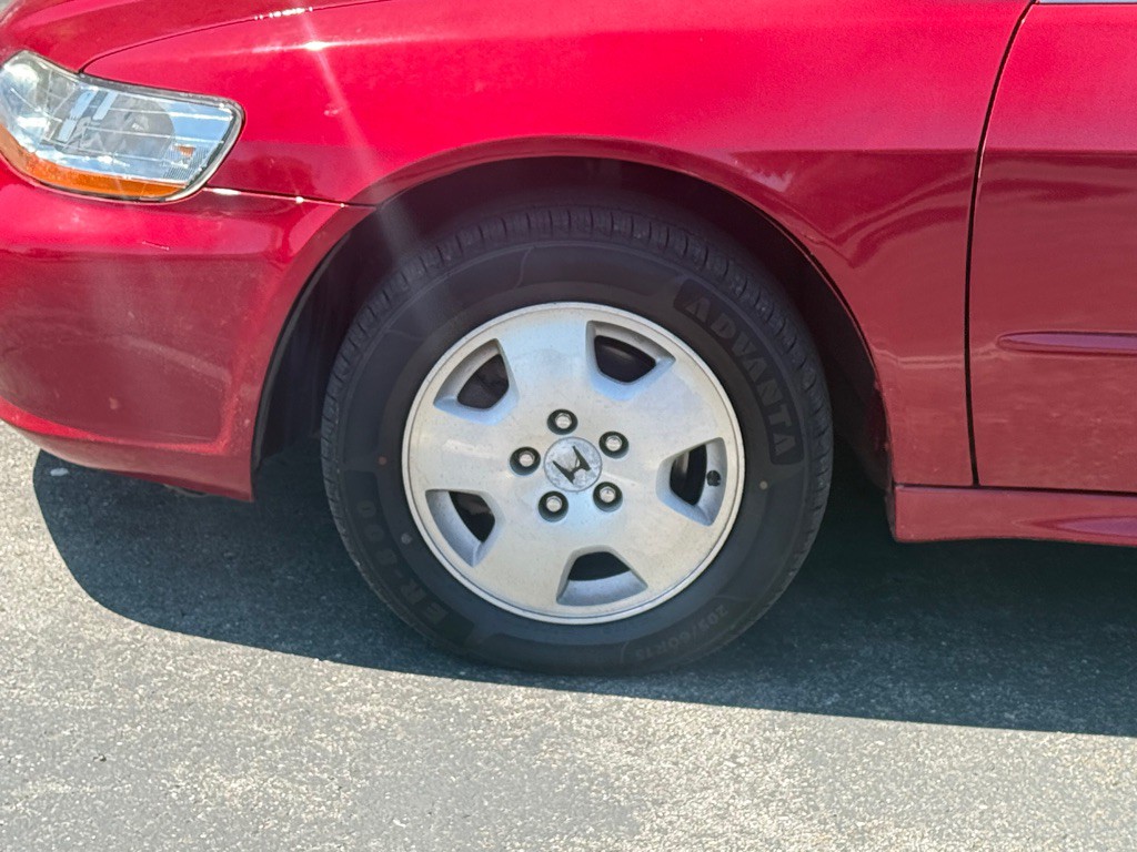 2002 Honda Accord Image 10