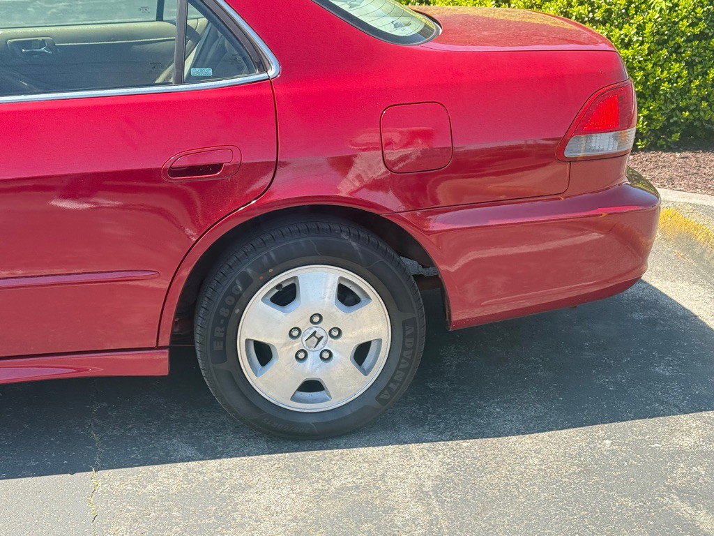 2002 Honda Accord Image 11