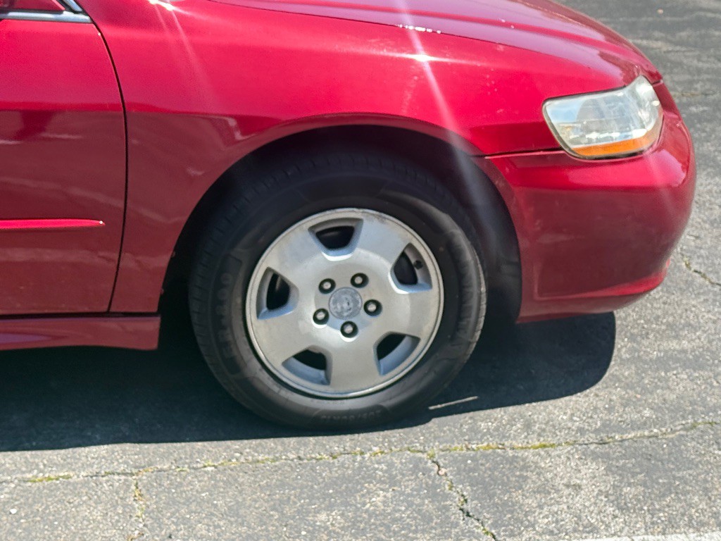 2002 Honda Accord Image 13