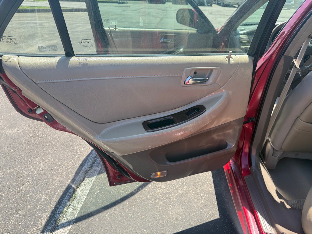 2002 Honda Accord Image 22