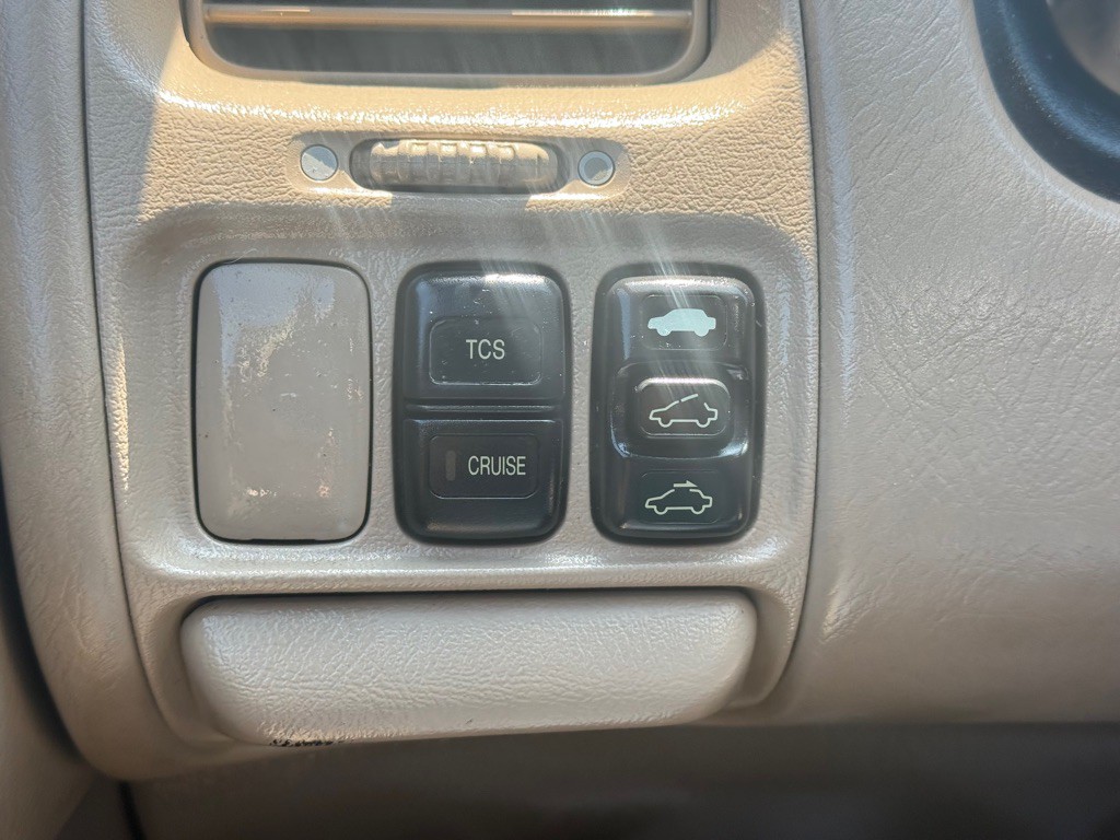 2002 Honda Accord Image 30